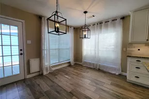 2018 Ridgeway Park Dr, Houston, TX 77339 - Photo 10