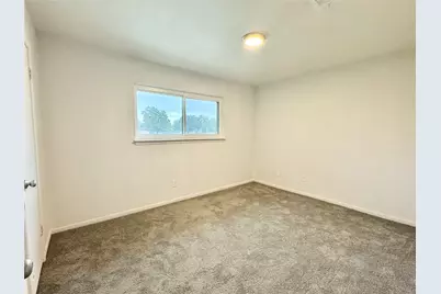 1911 Sherwood Forest Street #17, Houston, TX 77043 - Photo 16