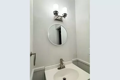 1911 Sherwood Forest Street #17, Houston, TX 77043 - Photo 12