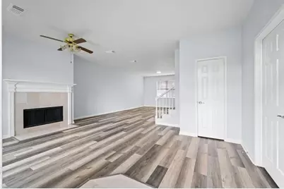 9366 Corner Oaks Lane, Houston, TX 77036 - Photo 8