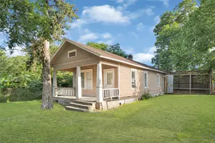 000 Tremper, Houston, TX 77020 - Photo 2