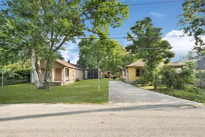 000 Tremper, Houston, TX 77020 - Photo 1