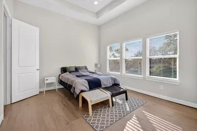 2317 Warhol Way, Houston, TX 77091 - Photo 14