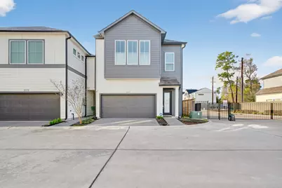 2317 Warhol Way, Houston, TX 77091 - Photo 2