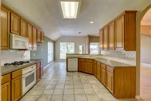 11406 Bottlebrush Ln, Houston, TX 77095 - Photo 14