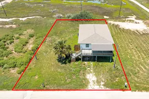 910 Monument Dr, Surfside Beach, TX 77541 - Photo 2