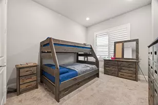 2435 Prairie Hollow Ln, Houston, TX 77077 - Photo 32