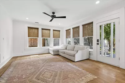 1645 Kipling Street, Houston, TX 77006 - Photo 8