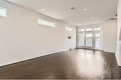 126 Pierce Street, Houston, TX 77002 - Photo 8