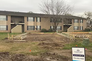 2975 Pk Hl Ln, Stafford, TX 77477 - Photo 2