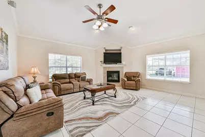 1910 Quinn Road, Pearland, TX 77581 - Photo 8