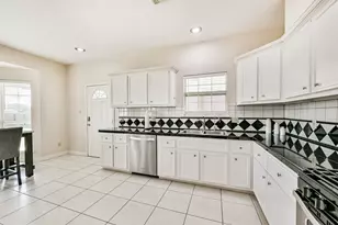 1910 Quinn Rd, Pearland, TX 77581 - Photo 14