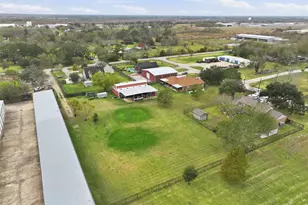 1910 Quinn Rd, Pearland, TX 77581 - Photo 1