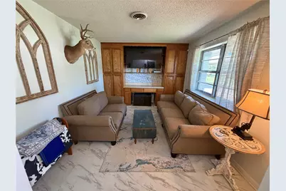 1710 North Road, Lake Jackson, TX 77566 - Photo 4