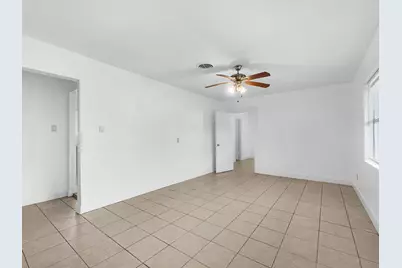 838 Rosewick Street, Houston, TX 77015 - Photo 2
