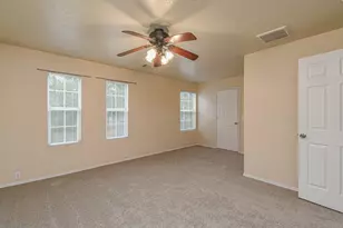 29704 Sullivan Oaks Dr, Spring, TX 77386 - Photo 12
