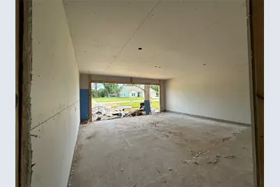6610 Spencer Dr, Jones Creek, TX 77541 - Photo 6
