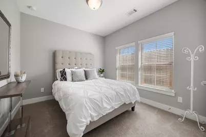 1216 Murrayhill Drive, Houston, TX 77043 - Photo 22