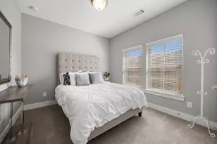 1216 Murrayhill Dr, Houston, TX 77043 - Photo 22