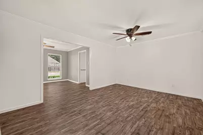 5414 Crown Colony, Houston, TX 77069 - Photo 10