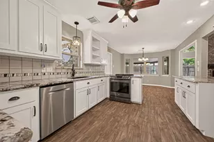 5414 Crown Colony, Houston, TX 77069 - Photo 16