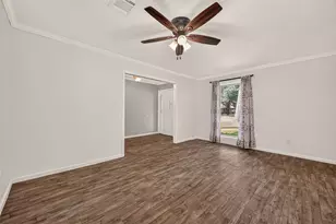 5414 Crown Colony, Houston, TX 77069 - Photo 12