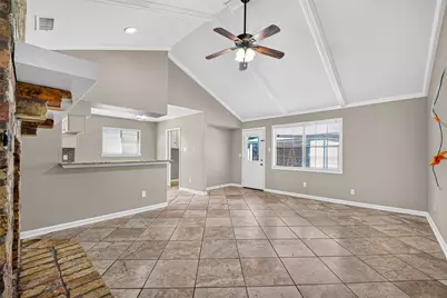 6038 Cartagena Street, Houston, TX 77035 - Photo 14