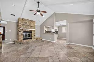 6038 Cartagena St, Houston, TX 77035 - Photo 16