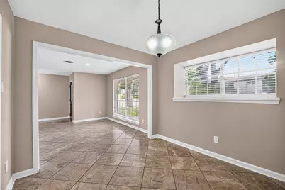 6038 Cartagena Street, Houston, TX 77035 - Photo 12