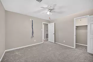 6038 Cartagena St, Houston, TX 77035 - Photo 34