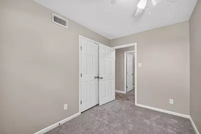 6038 Cartagena Street, Houston, TX 77035 - Photo 32