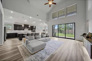 8303 Mount Washburn Ct, Porter, TX 77365 - Photo 14
