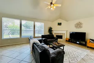 21726 Hannover Village Dr, Spring, TX 77388 - Photo 12