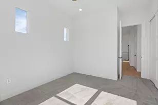 1103 E 37th St, Houston, TX 77022 - Photo 38