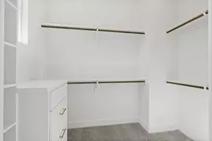 1103 E 37th St, Houston, TX 77022 - Photo 36