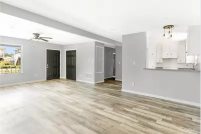 234 Bay Oaks Drive, La Porte, TX 77571 - Photo 4