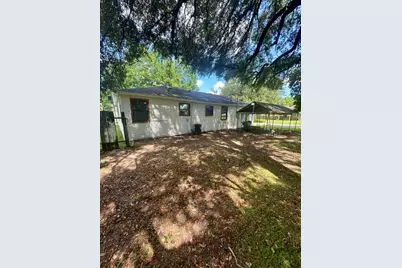 1110 Jarrett Street, Liberty, TX 77575 - Photo 16