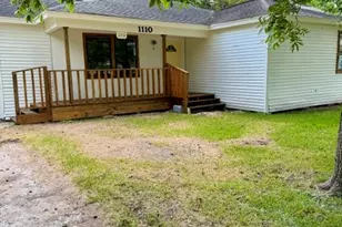 1110 Jarrett St, Liberty, TX 77575 - Photo 4