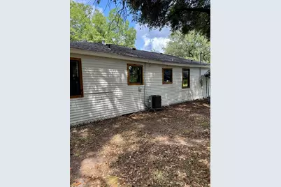 1110 Jarrett Street, Liberty, TX 77575 - Photo 14