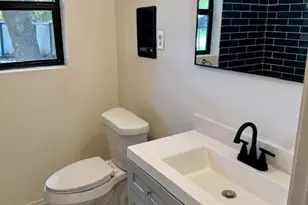 1110 Jarrett St, Liberty, TX 77575 - Photo 8