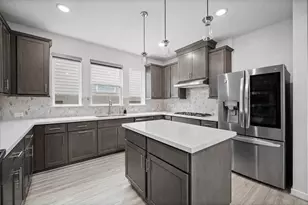 8442 Harrington Grv Trl, Richmond, TX 77407 - Photo 4