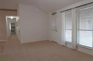 2617 15th St N, Texas City, TX 77590 - Photo 4