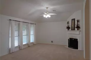 2617 15th St N, Texas City, TX 77590 - Photo 2