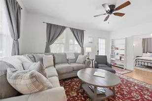 100 E Tom Green St, Brenham, TX 77833 - Photo 4
