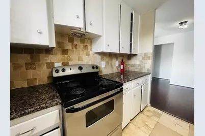 5123 Del Monte Drive #1, Houston, TX 77056 - Photo 4