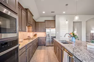 6914 Red Oak Dr, Katy, TX 77493 - Photo 14