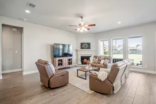 6914 Red Oak Dr, Katy, TX 77493 - Photo 10