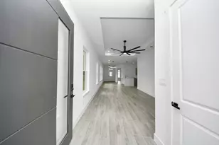 1904 Bell St, Dayton, TX 77535 - Photo 4