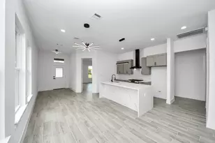 1904 Bell St, Dayton, TX 77535 - Photo 8