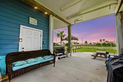 18115 Shaman Drive, Galveston, TX 77554 - Photo 38